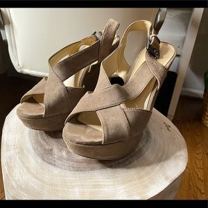 Michael Kors, Becky Wedge - Taupe